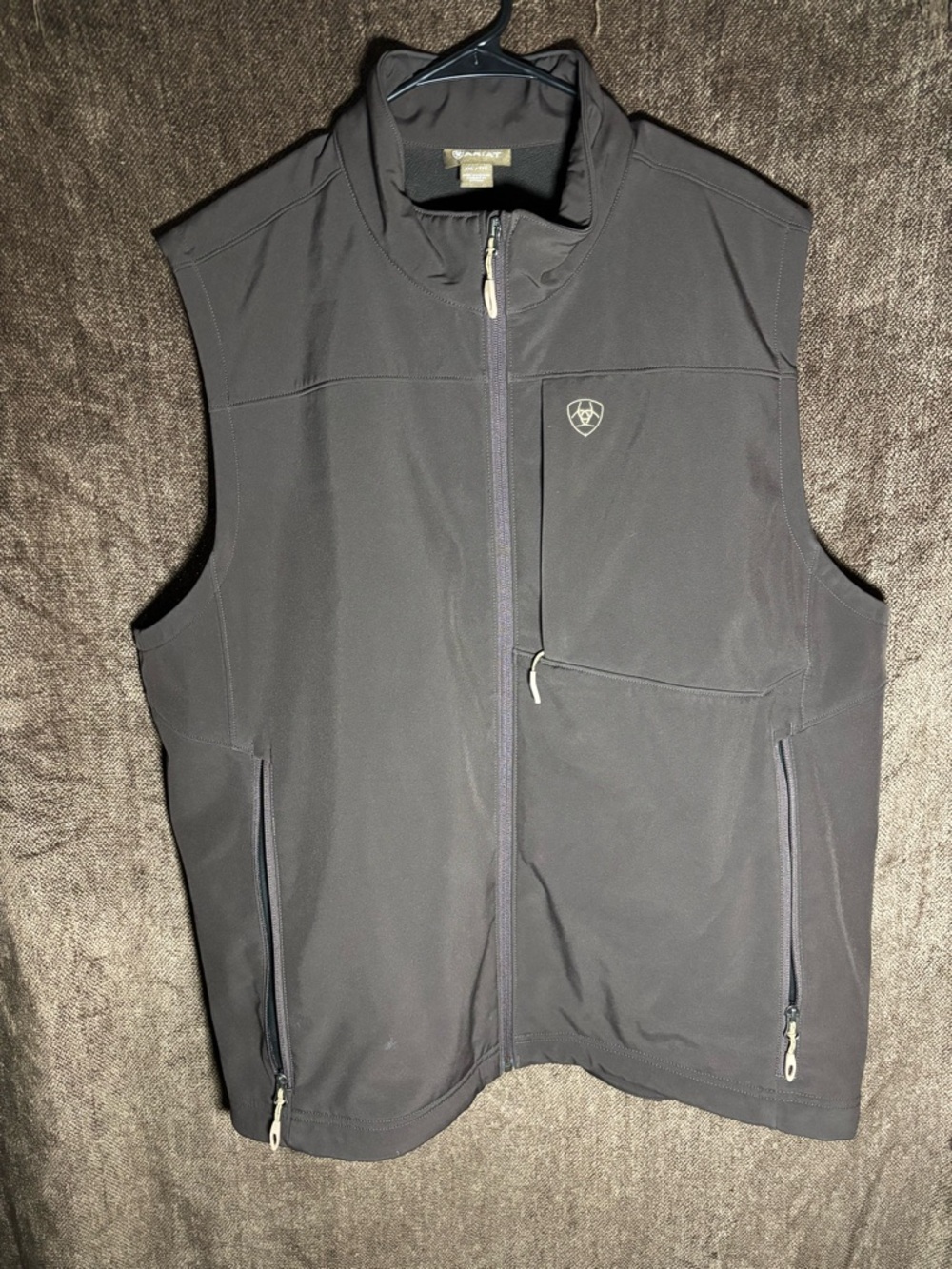 Ariat Men's Dark Brown Softshell Vest with Zip Pockets